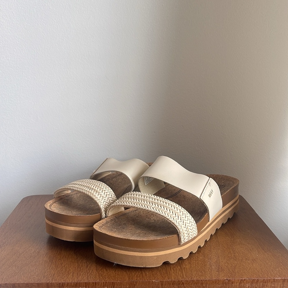 Reef Cushion Vista Hi Sandals